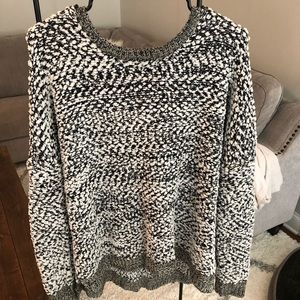NWOT Magnolia Boutique Popcorn Sweater
